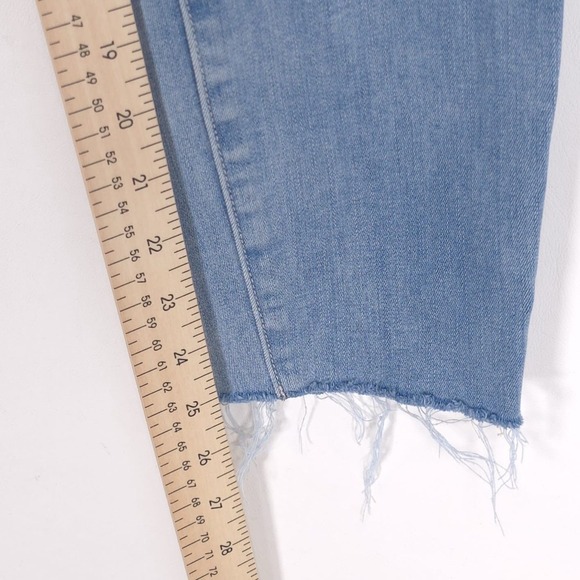 GOOD AMERICAN Size 6/28‎ Jeans GOOD WAIST Crop Raw Edge GWCFH367T Blue 352 - Picture 9 of 16